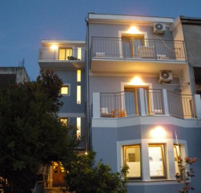 Apartments Markovic Sutomore